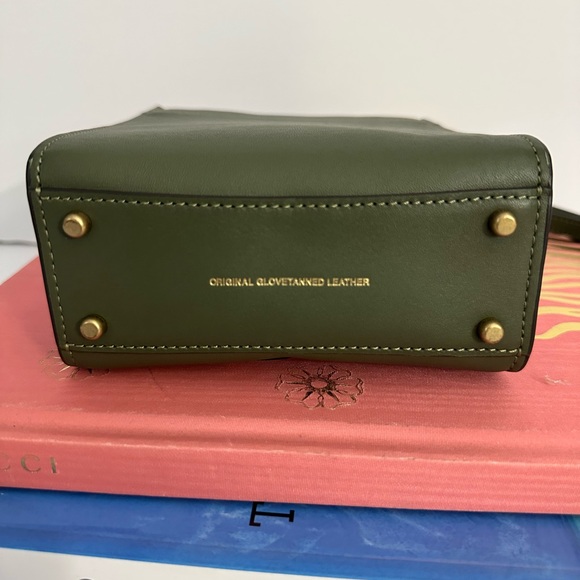 COACH Mini Cashin Tote Bag Crossbody Glovetanned Leather in Olive Green C4828 - Picture 12 of 17